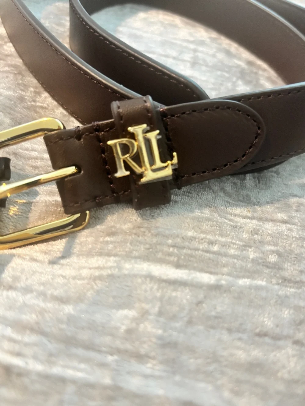 Ralph Lauren Women's Logo-Keeper Leather Skinny Brown Leather Belt with Gold $85